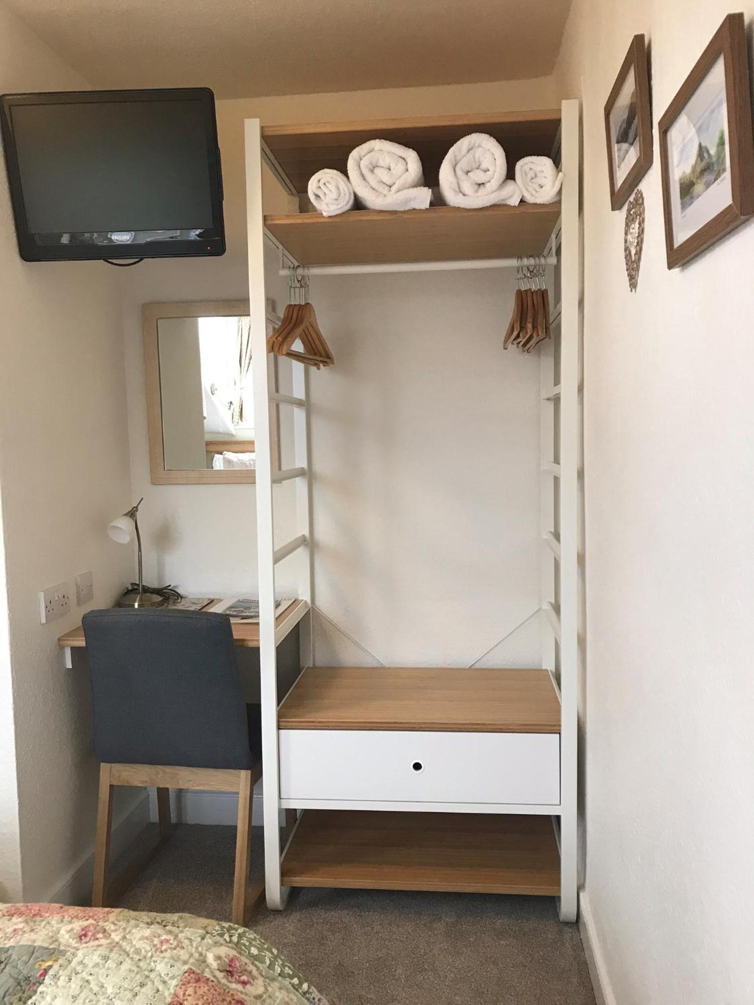 May Cottage B&B Bowness-on-Windermere Esterno foto