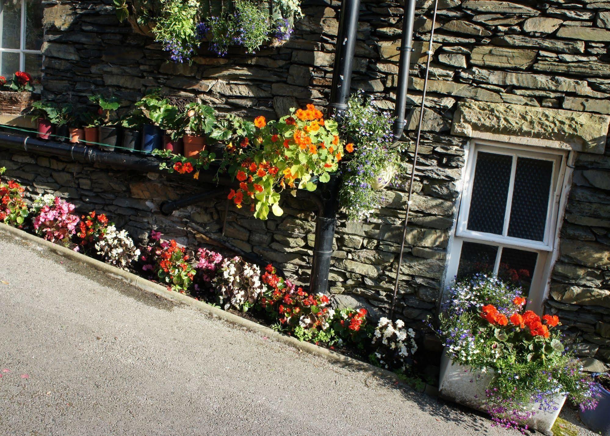May Cottage B&B Bowness-on-Windermere Esterno foto
