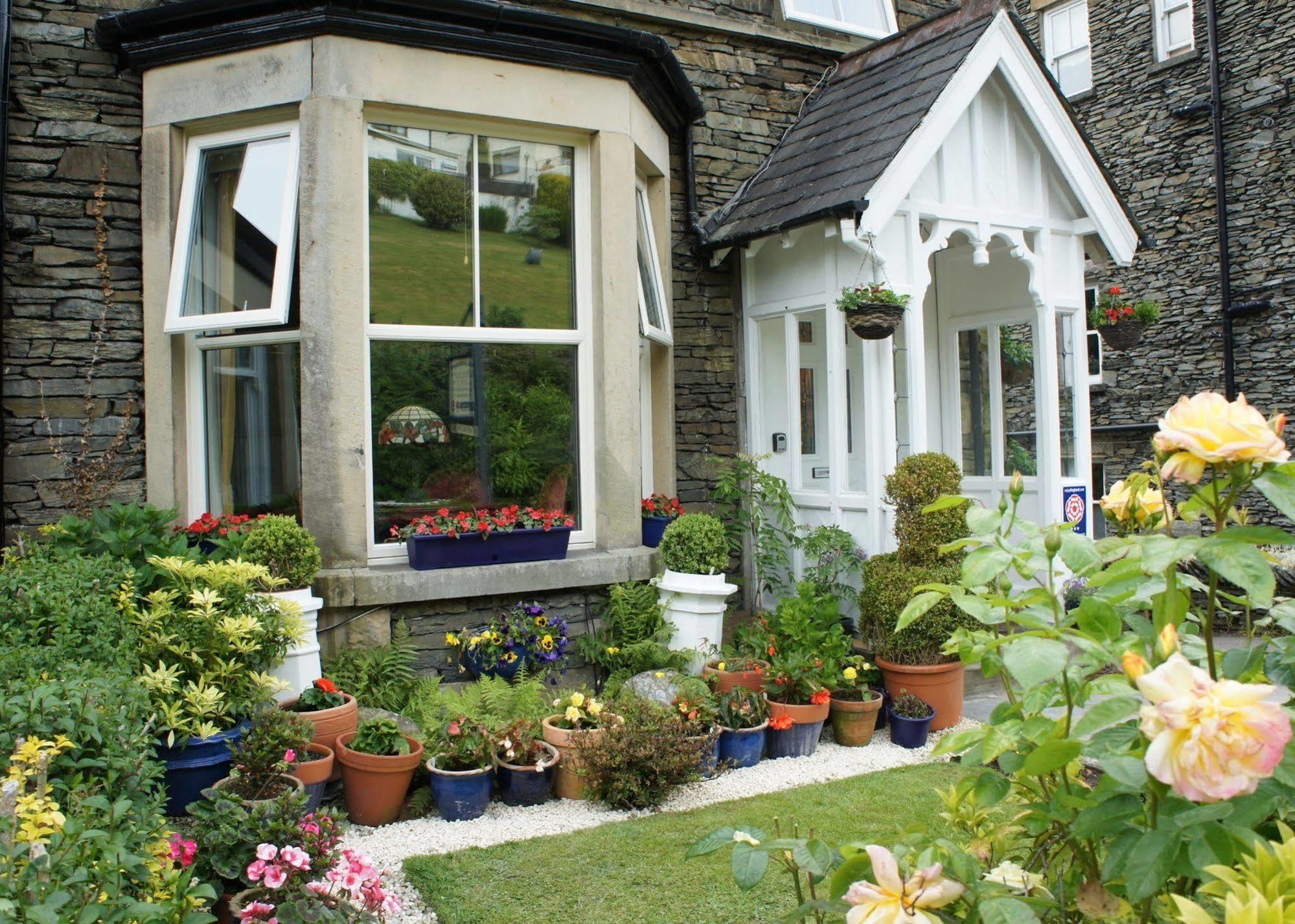 May Cottage B&B Bowness-on-Windermere Esterno foto